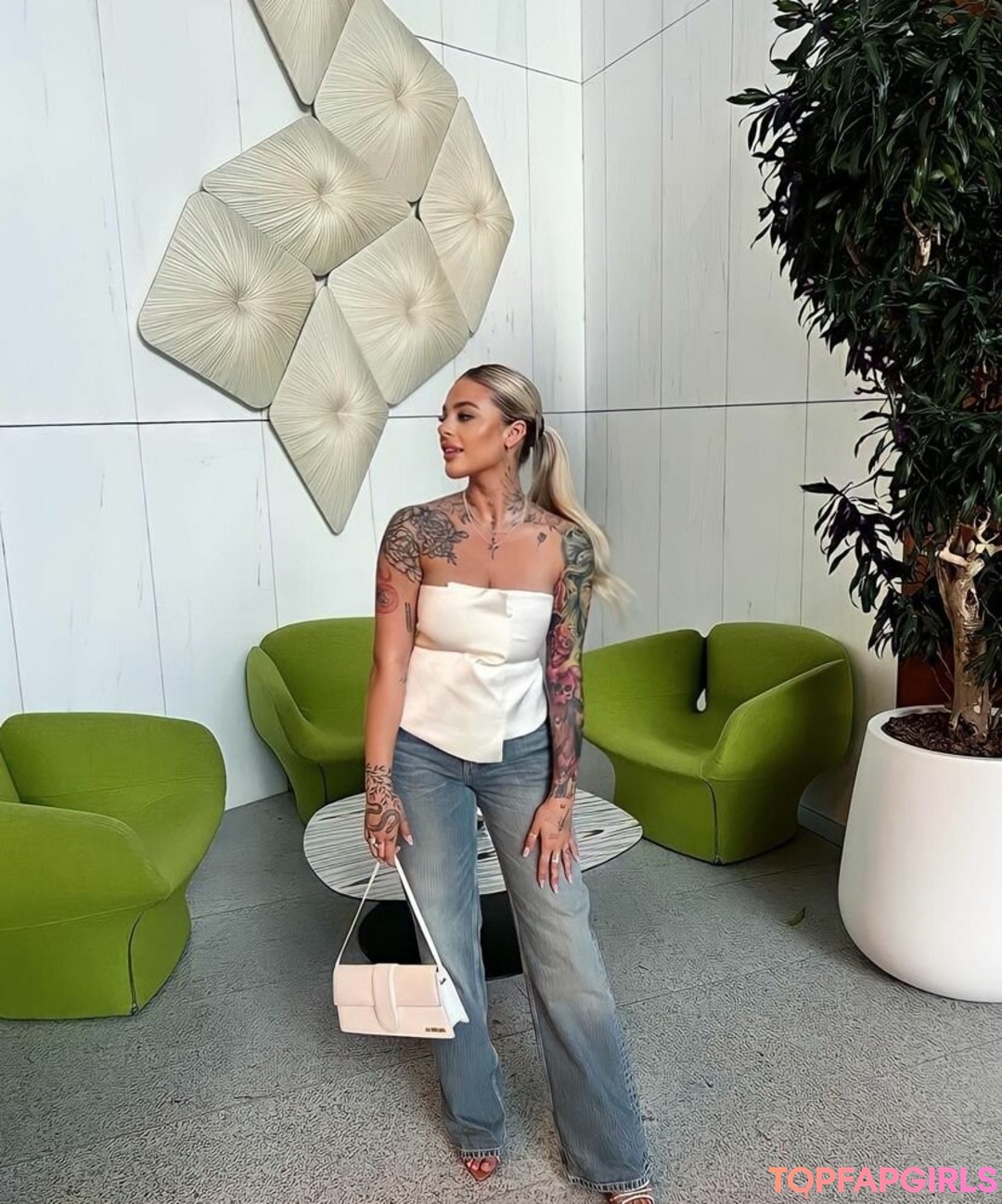 Foto desnuda filtrada de OnlyFans de Angelika Kramer #92 Foto desnuda filtrada de OnlyFans de Angelika Kramer #92