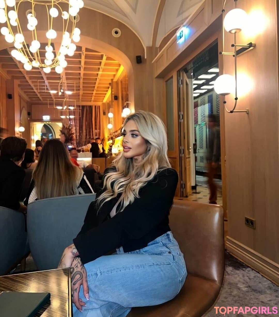 Foto desnuda filtrada de OnlyFans de Angelika Kramer #94 Foto desnuda filtrada de OnlyFans de Angelika Kramer #94