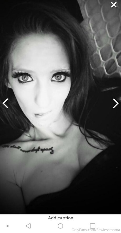 Foto desnuda filtrada de OnlyFans de Flawlessmama
