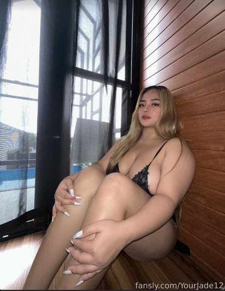 Jade12