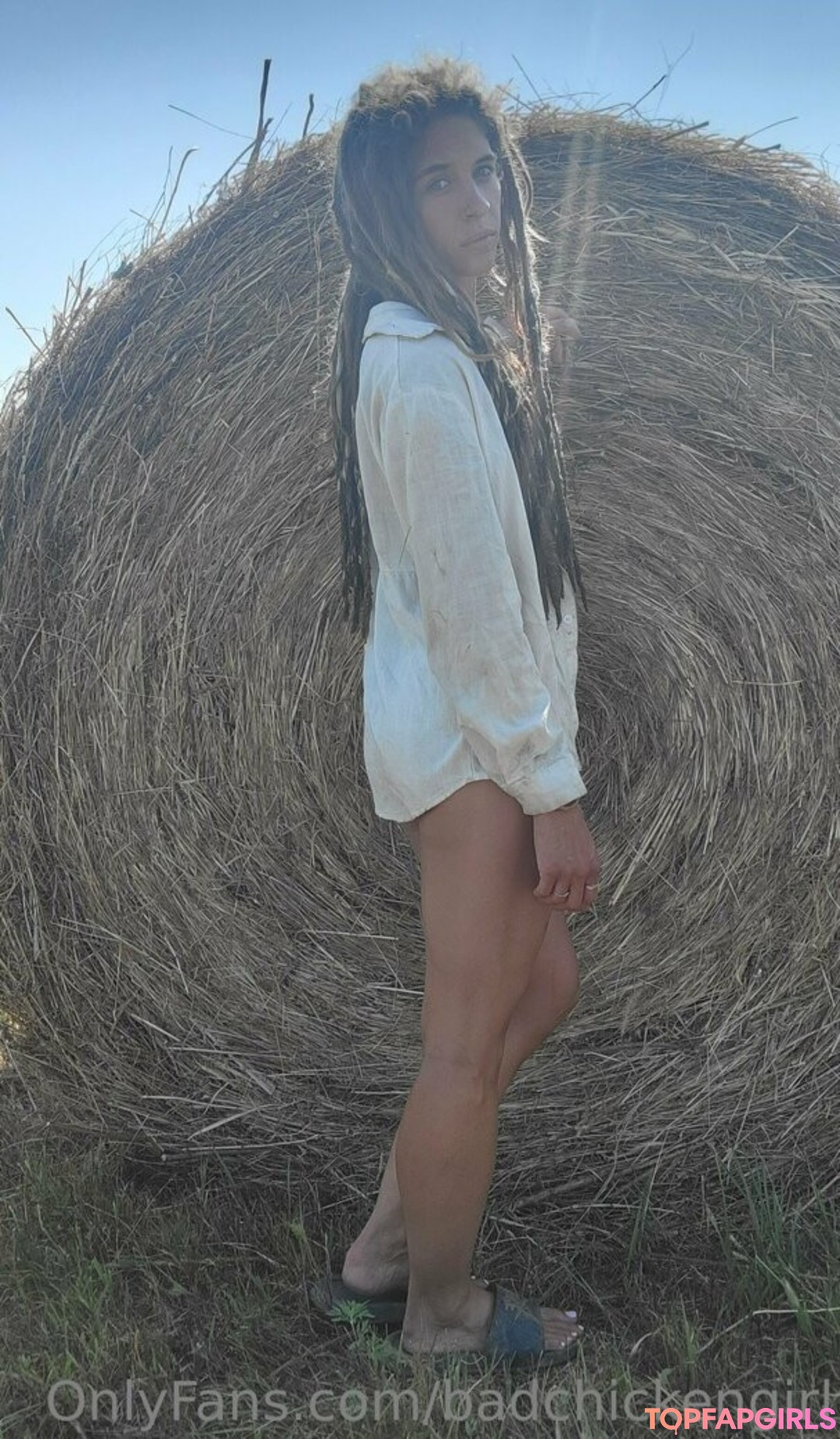 Foto desnuda filtrada de OnlyFans de Yourmomgoestocollege1980 #15 Foto desnuda filtrada de OnlyFans de Yourmomgoestocollege1980 #15