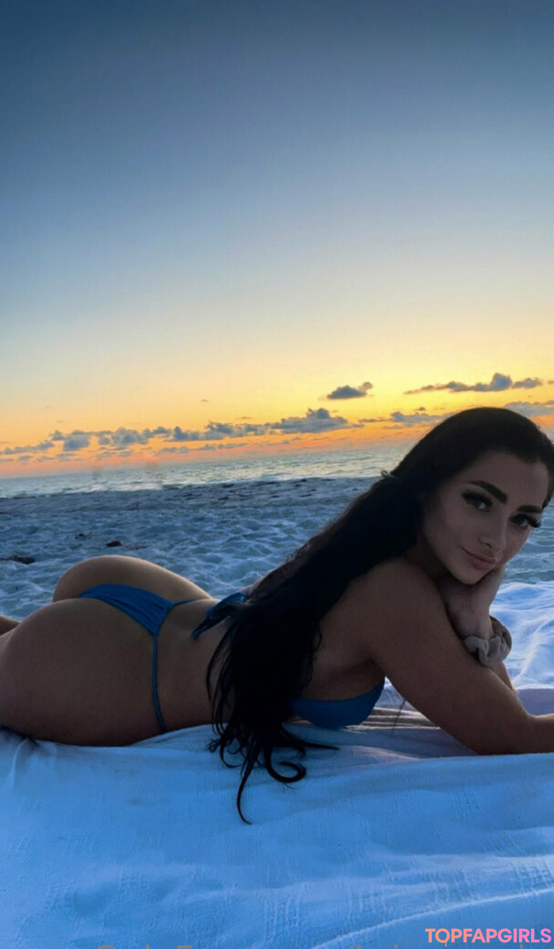 Foto desnuda filtrada de OnlyFans de Brieamarie #35 Foto desnuda filtrada de OnlyFans de Brieamarie #35