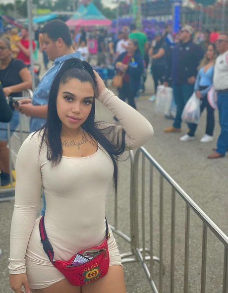 Foto desnuda filtrada de OnlyFans de Theyfavoritegirl