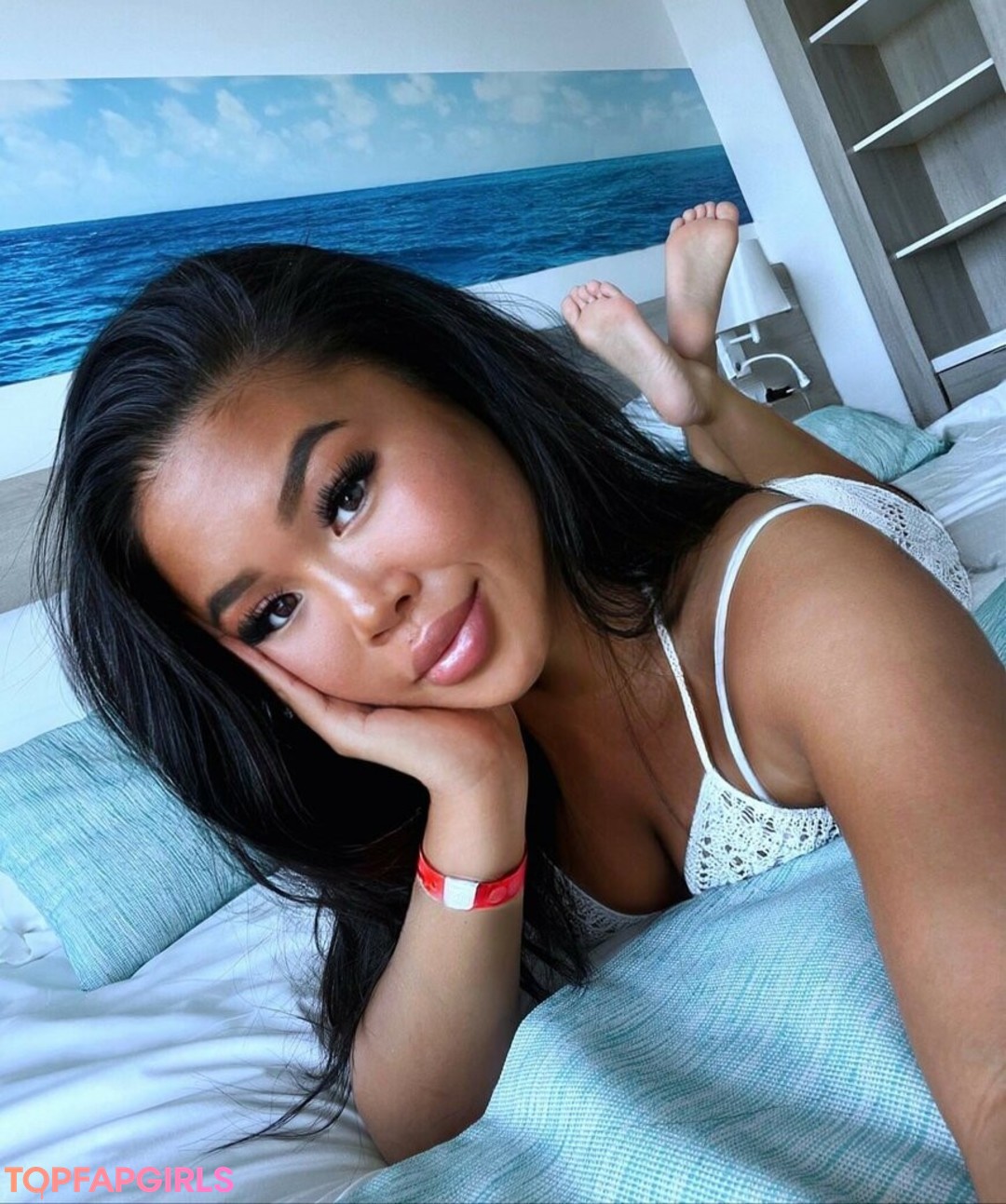 Foto desnuda filtrada de OnlyFans de Michellel4m #3 Foto desnuda filtrada de OnlyFans de Michellel4m #3