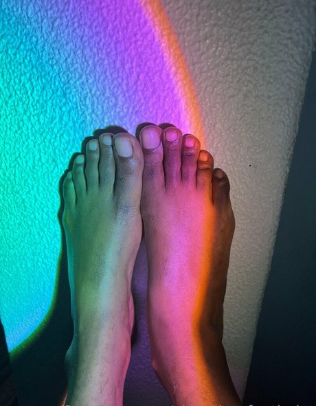 Chocolatefeetbabe
