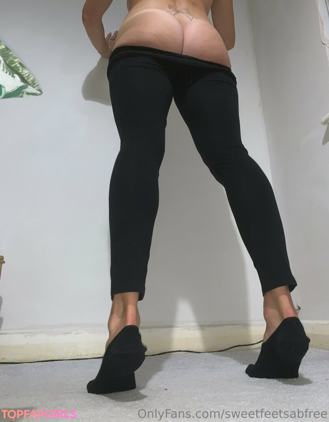 Foto desnuda filtrada de OnlyFans de Sweetfeetsabfree #67 Foto desnuda filtrada de OnlyFans de Sweetfeetsabfree #67