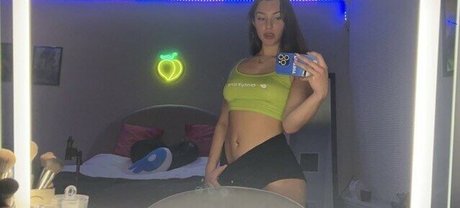 Peachyyvirgo