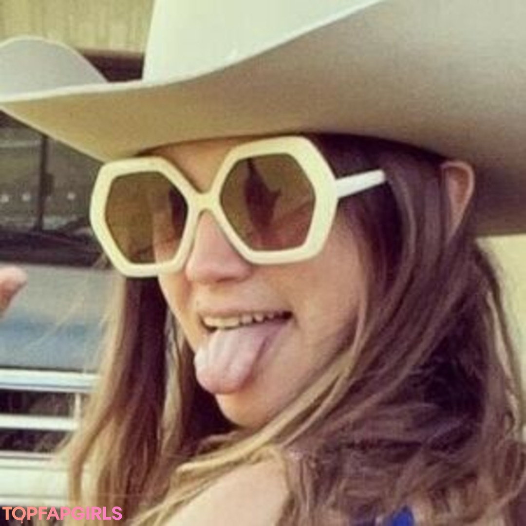 Foto desnuda filtrada de OnlyFans de Sierra Ferrell #10 Foto desnuda filtrada de OnlyFans de Sierra Ferrell #10