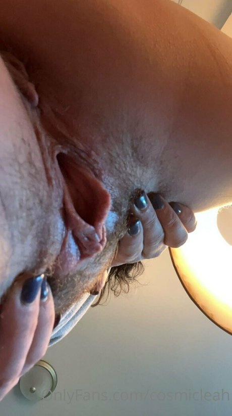 Foto desnuda filtrada de OnlyFans de Cosmicleah