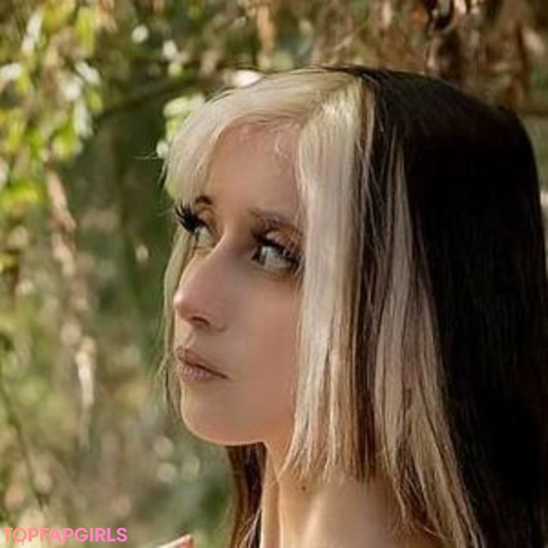 Foto desnuda filtrada de OnlyFans de Pipiopia Arsmate #8 Foto desnuda filtrada de OnlyFans de Pipiopia Arsmate #8