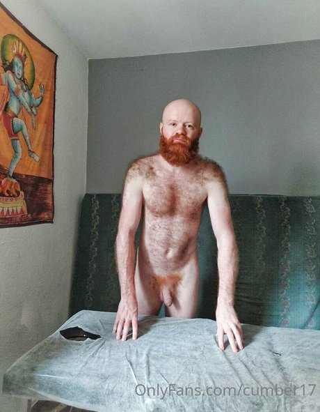 Foto desnuda filtrada de OnlyFans de Cumber17