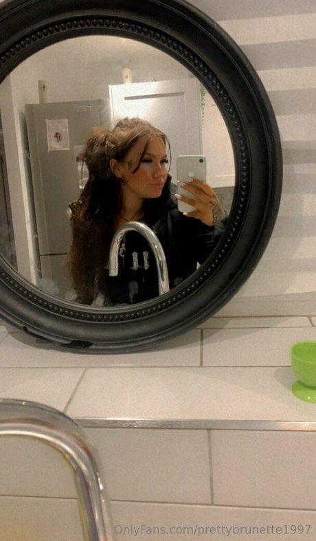 Prettybrunette1997