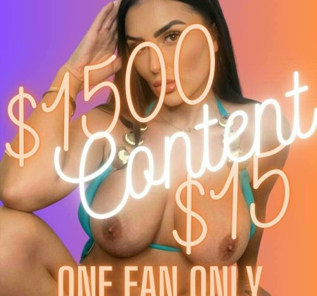Foto desnuda filtrada de OnlyFans de Allthenudes