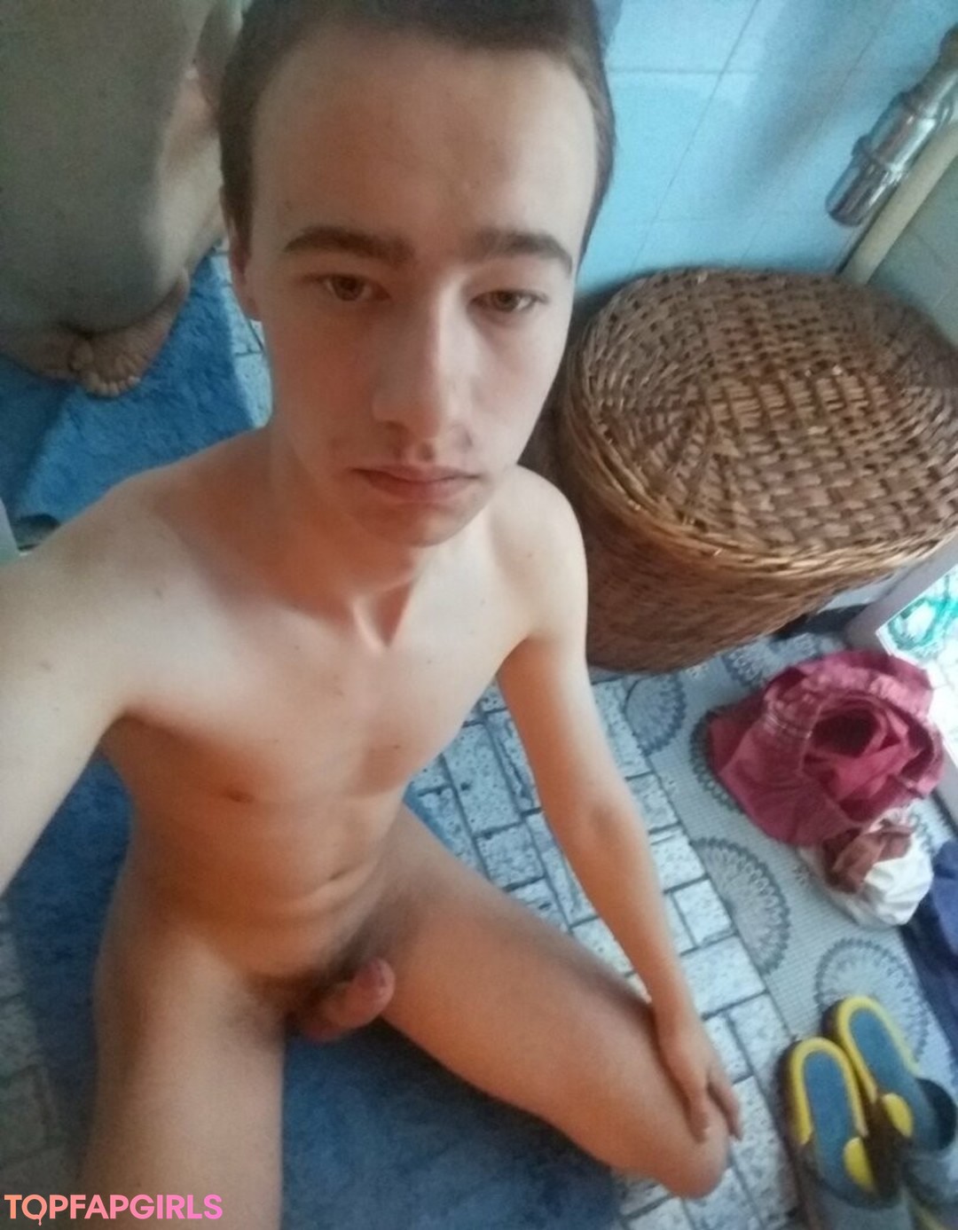 Foto desnuda filtrada de OnlyFans de Valeto1204 #15 Foto desnuda filtrada de OnlyFans de Valeto1204 #15