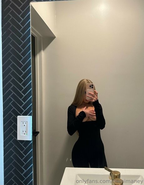 Monimaney
