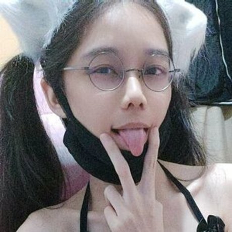 Maika Yinghua