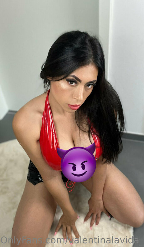 Foto desnuda filtrada de OnlyFans de Valentinalavidafree