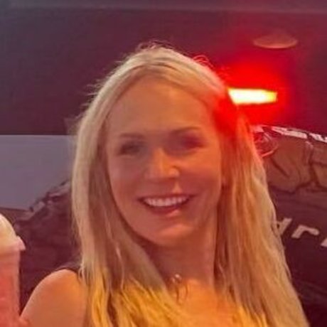 Barbara Alyn Woods