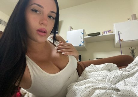 Foto desnuda filtrada de OnlyFans de Noy  Orin Peer