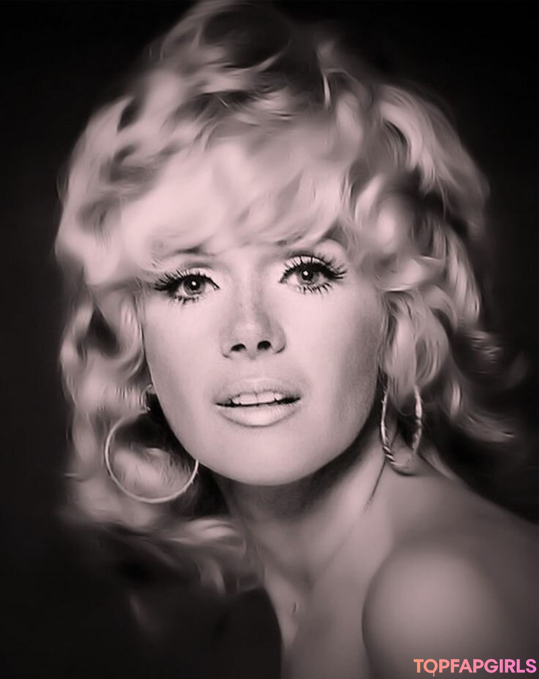 Foto desnuda filtrada de OnlyFans de Connie Stevens #3 Foto desnuda filtrada de OnlyFans de Connie Stevens #3