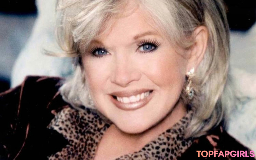 Foto desnuda filtrada de OnlyFans de Connie Stevens #4 Foto desnuda filtrada de OnlyFans de Connie Stevens #4