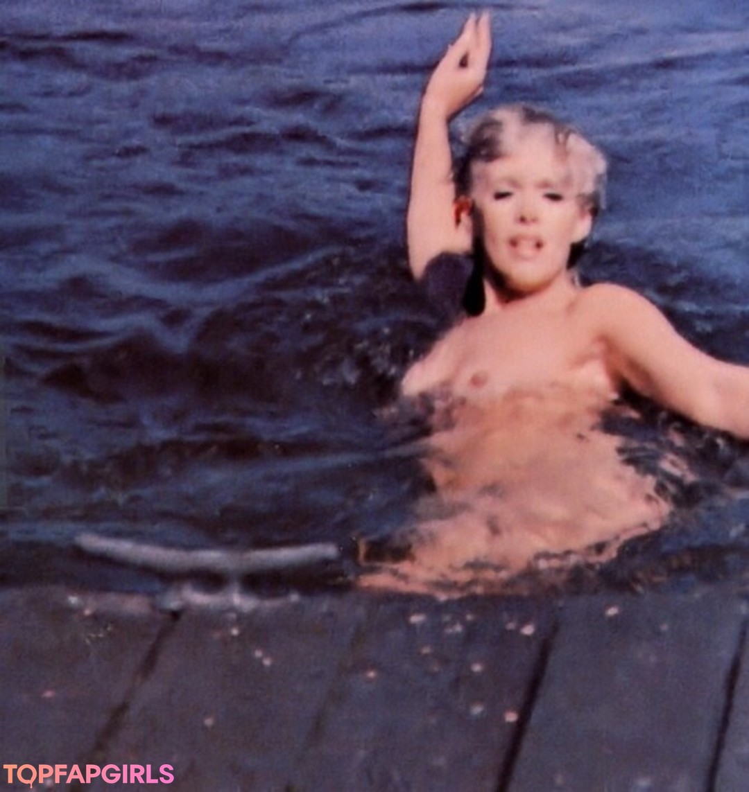 Foto desnuda filtrada de OnlyFans de Connie Stevens #56 Foto desnuda filtrada de OnlyFans de Connie Stevens #56