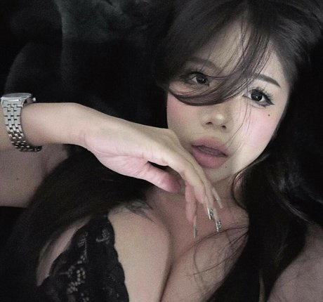 Foto desnuda filtrada de OnlyFans de Veronica Lucifer
