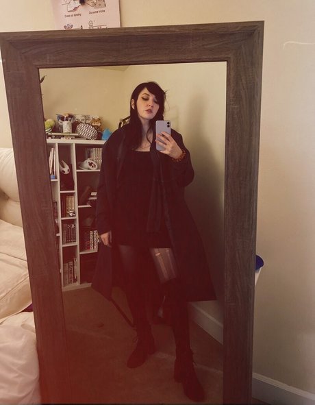 Foto desnuda filtrada de OnlyFans de Quelaag