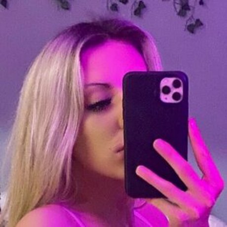 Blondwidow