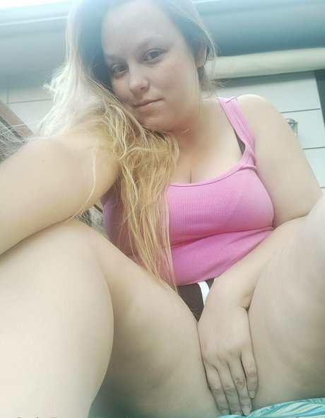 Naughtysarahrosefree