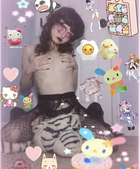 Tap3w0rm_tummy