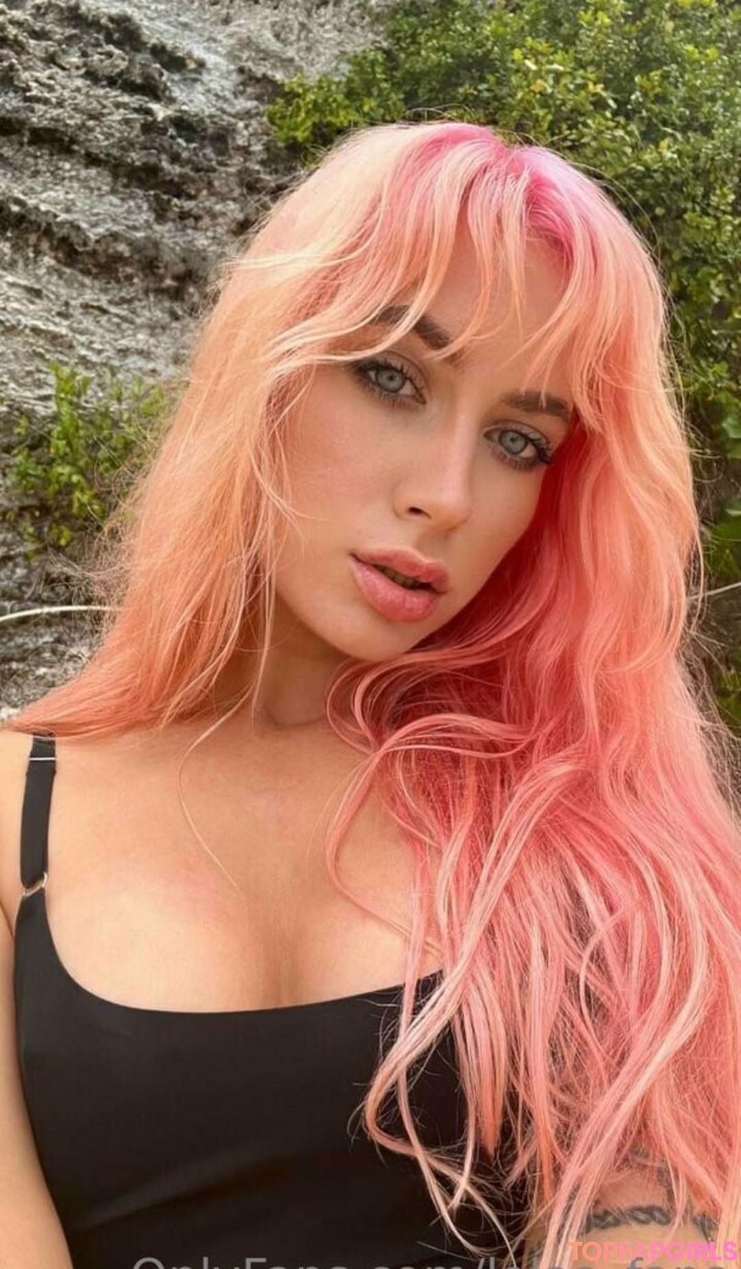 Foto desnuda filtrada de OnlyFans de Lolaafansvip #31 Foto desnuda filtrada de OnlyFans de Lolaafansvip #31