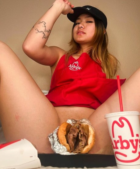 Aznbbyegg