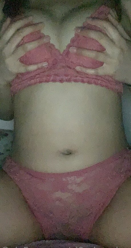 Foto desnuda filtrada de OnlyFans de Cl0udyyyday