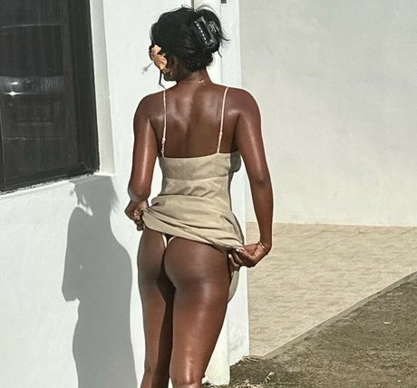 Foto desnuda filtrada de OnlyFans de Venorika