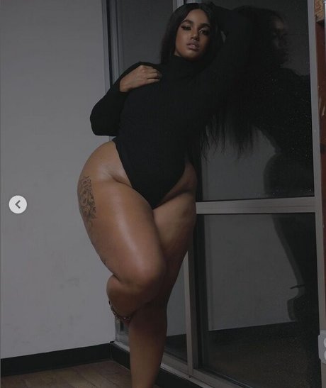Thetayaamarie