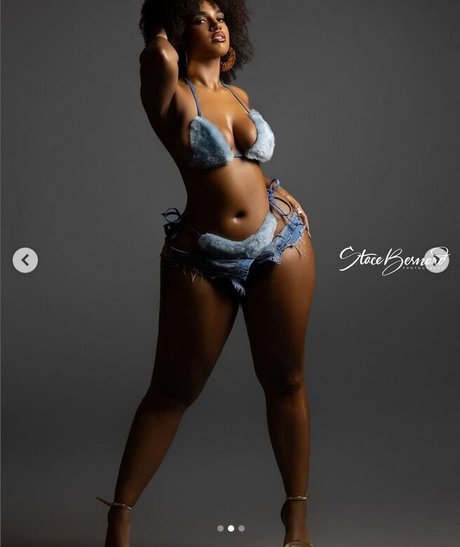 Thetayaamarie