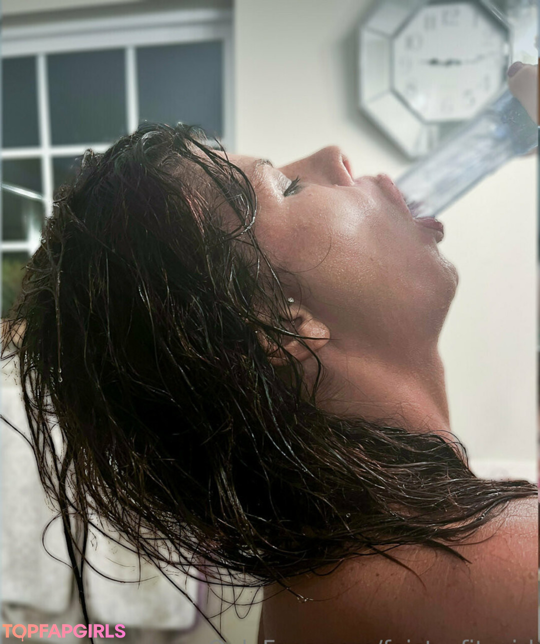 Foto desnuda filtrada de OnlyFans de Feistyfitgirl #52 Foto desnuda filtrada de OnlyFans de Feistyfitgirl #52