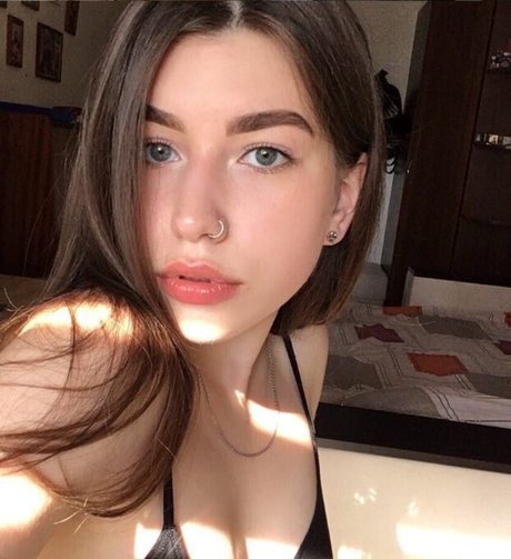 Foto desnuda filtrada de OnlyFans de Marishkasexy