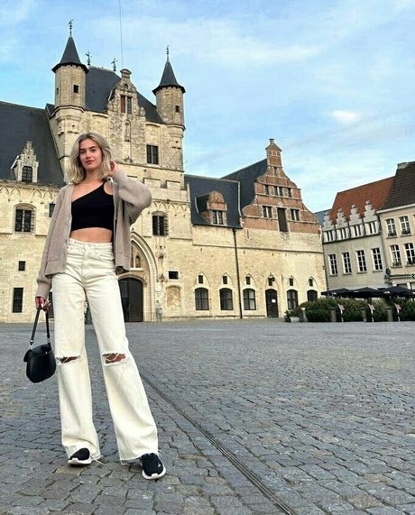 Elisaholt