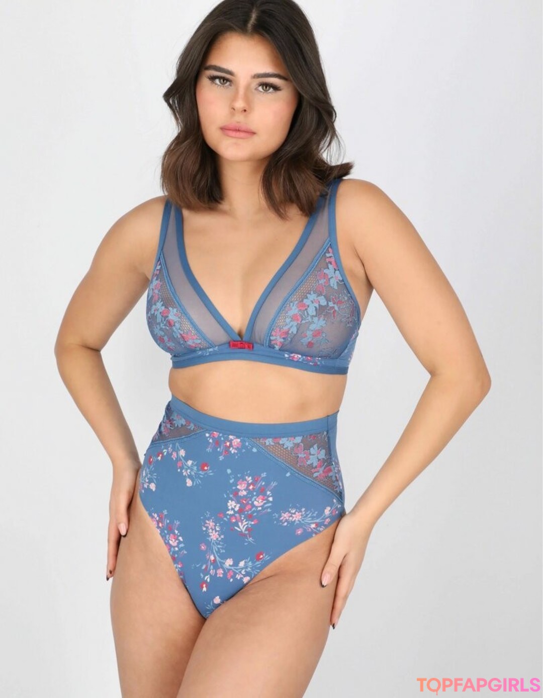 Foto desnuda filtrada de OnlyFans de Michelle Algrabli #3 Foto desnuda filtrada de OnlyFans de Michelle Algrabli #3