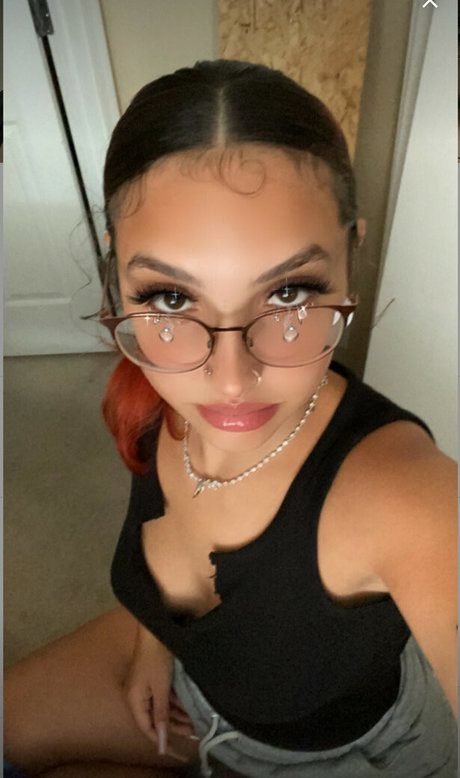 Foto desnuda filtrada de OnlyFans de Myaalaze
