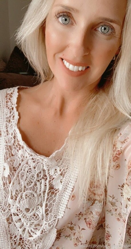 Foto desnuda filtrada de OnlyFans de Bexwhitemodel