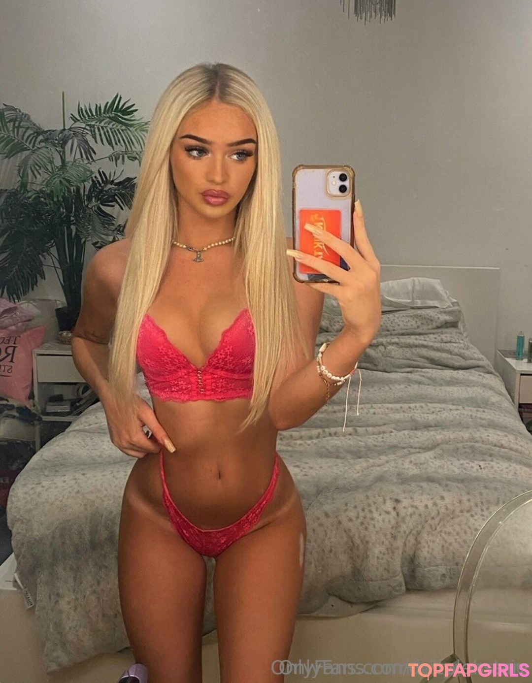 Foto desnuda filtrada de OnlyFans de Nicolemarie #104 Foto desnuda filtrada de OnlyFans de Nicolemarie #104