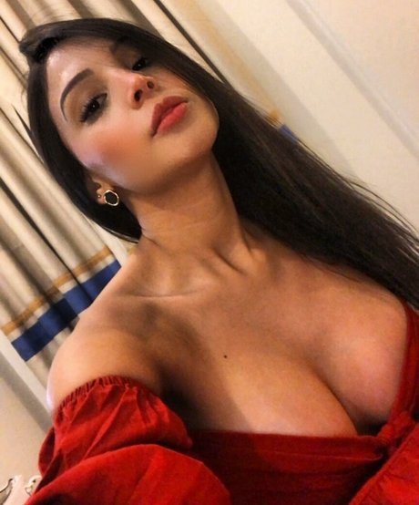 Emily Fernanda
