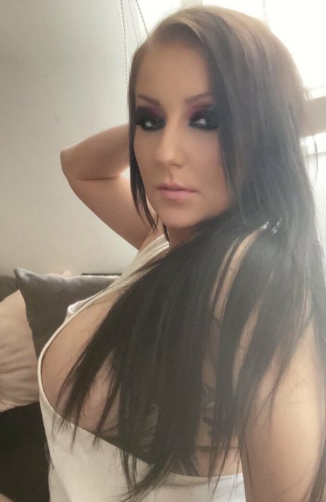 Lucyluxonlyyyyy