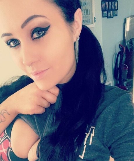 Foto desnuda filtrada de OnlyFans de Mercedelee