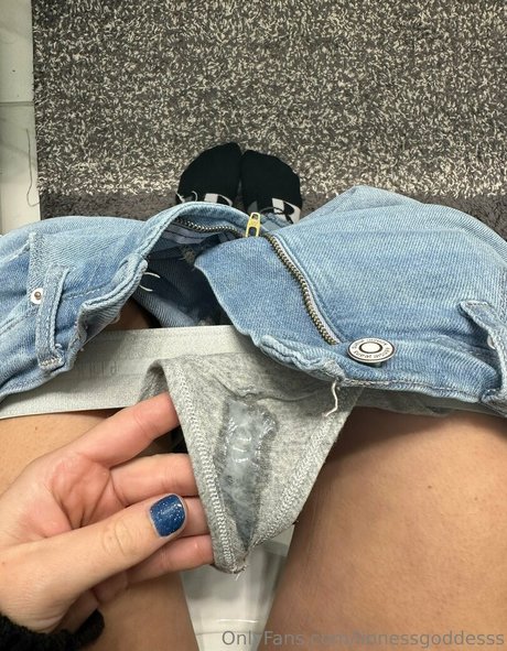 Foto desnuda filtrada de OnlyFans de Lionessgoddesss