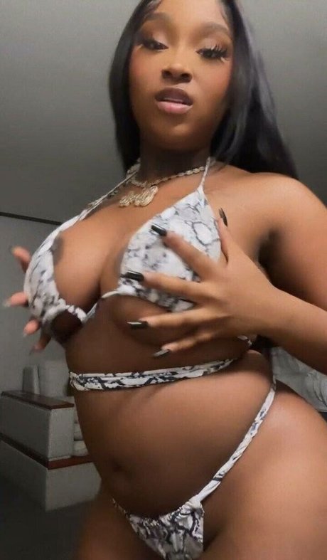 Erica Banks