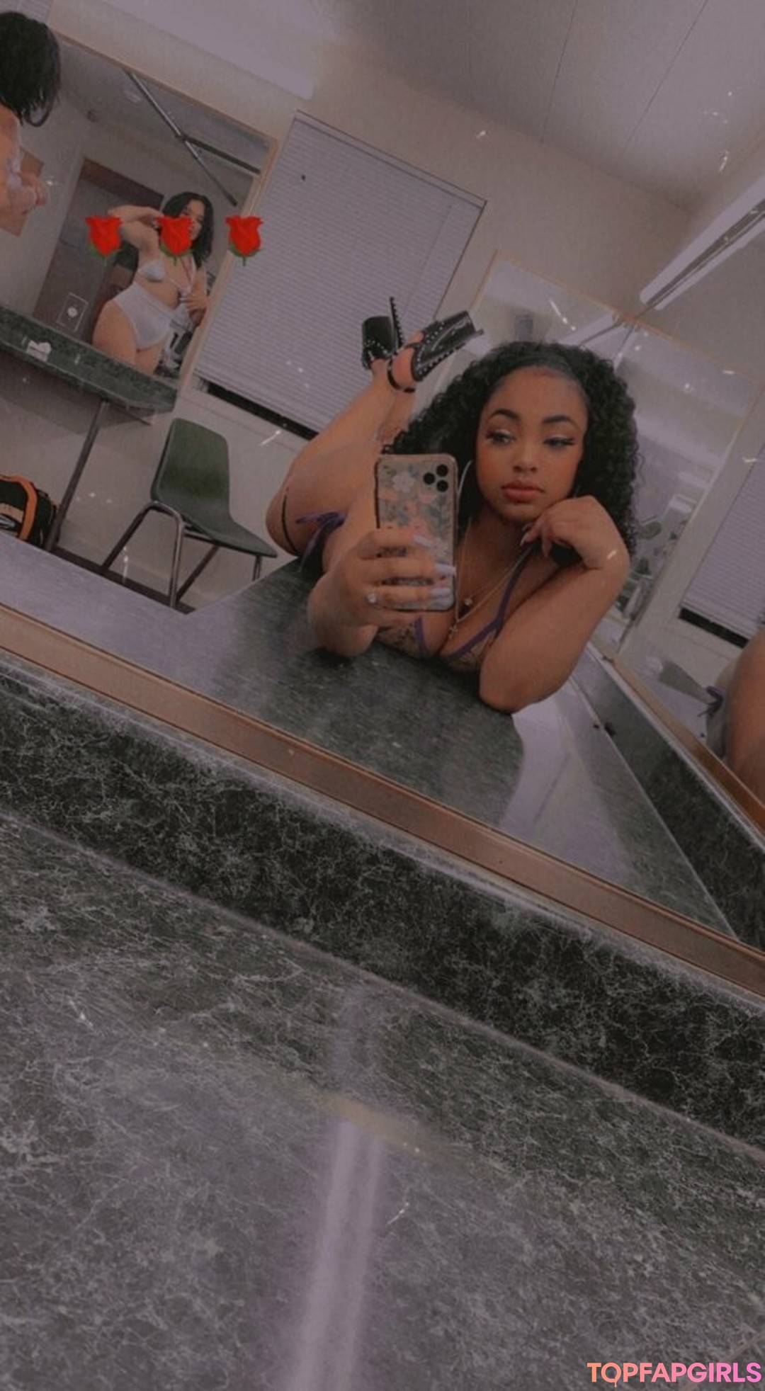 Foto desnuda filtrada de OnlyFans de Theedommee #51 Foto desnuda filtrada de OnlyFans de Theedommee #51